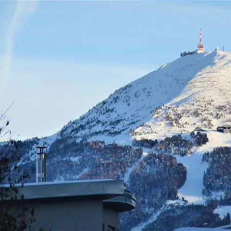아파트 Cozy Mountain View With Terrace And Garden *